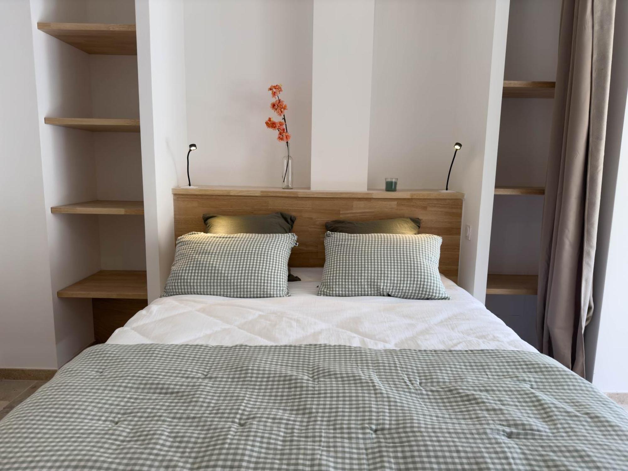 Les Suites Du 13 에그모르트 외부 사진